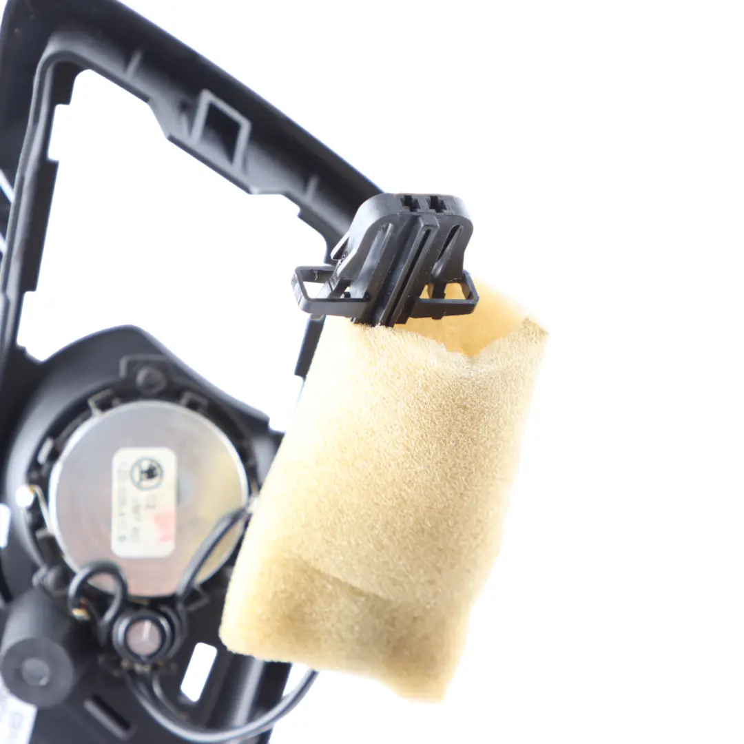 Door Handle Speaker Interior Right O/S Chrome to Skoda Octavia II Rear with Part number 1Z0839222A Skoda Octavia II Rear Door Handle Speaker Interior Right O/S Chrome - SKU 1Z0839222A - Part number 1Z0839222A