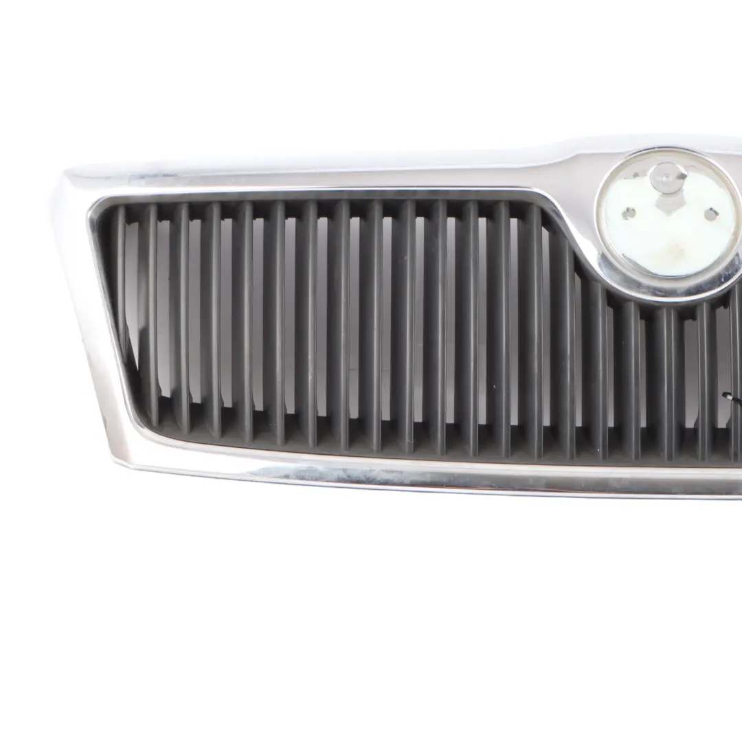 Skoda Octavia II Centre Upper Front Grille Radiator Trim Cover Panel - SKU 1Z0853668-1 - Part number 1Z0853668
