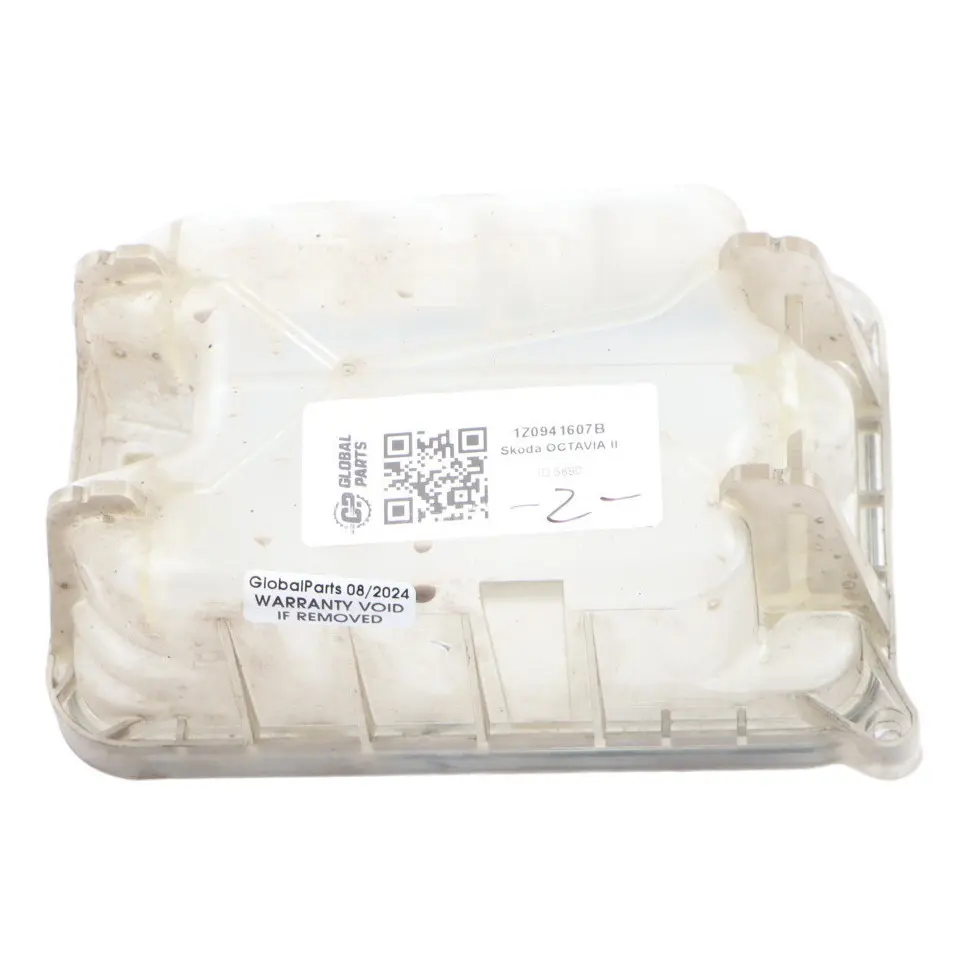 Bulb Cap Skoda Octavia II Front Left N/S Headlight Dust Cover to with Part number 1Z0941607B Bulb Cap Skoda Octavia II Front Left N/S Headlight Dust Cover - SKU 1Z0941607B - Part number 1Z0941607B