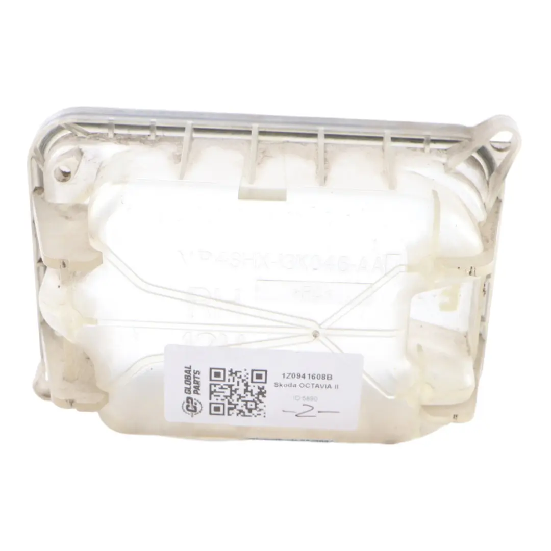 Bulb Cap Skoda Octavia II Front Right O/S Headlight Dust Cover to with Part number 1Z0941608B Bulb Cap Skoda Octavia II Front Right O/S Headlight Dust Cover - SKU 1Z0941608B - Part number 1Z0941608B