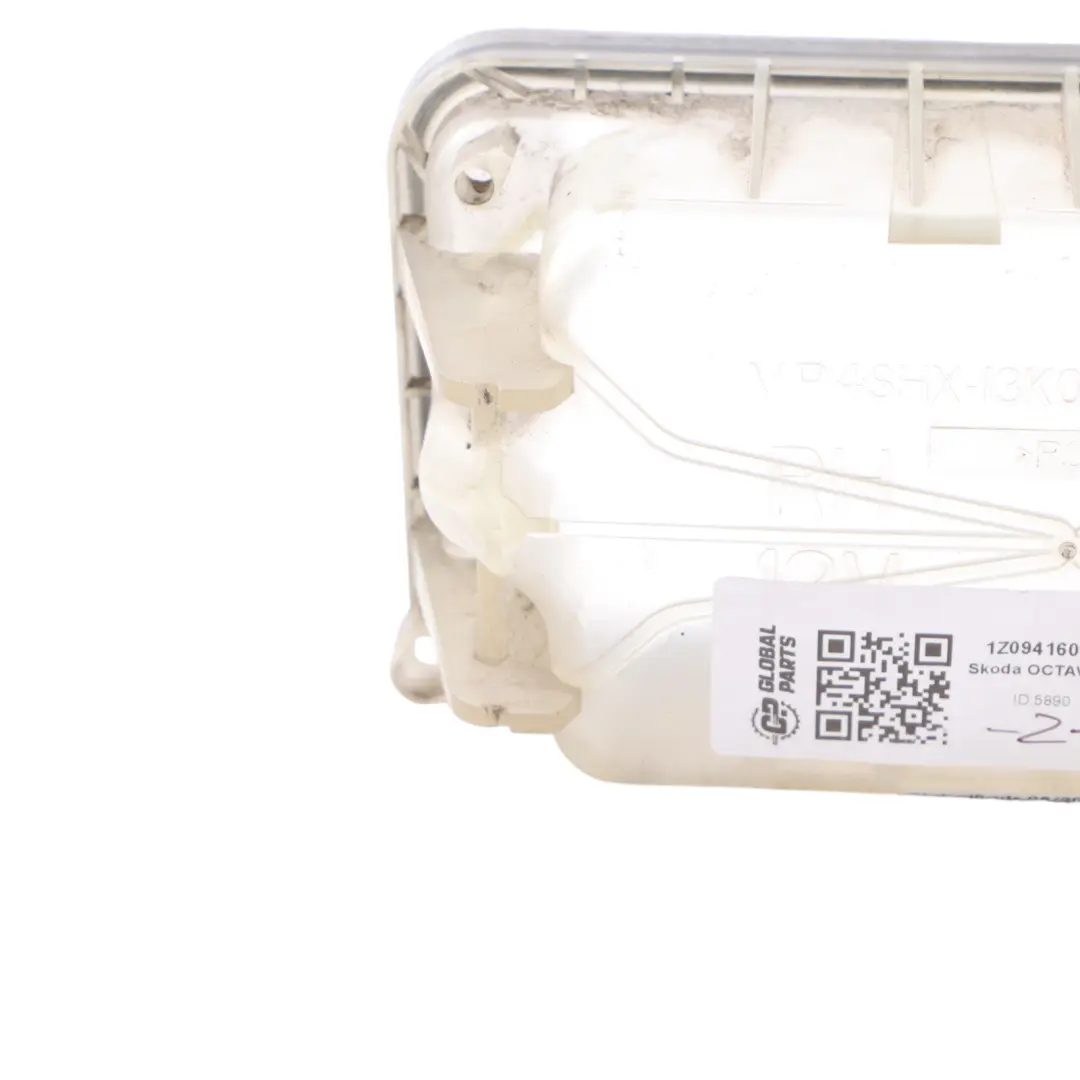 Bulb Cap Skoda Octavia II Front Right O/S Headlight Dust Cover to with Part number 1Z0941608B Bulb Cap Skoda Octavia II Front Right O/S Headlight Dust Cover - SKU 1Z0941608B - Part number 1Z0941608B