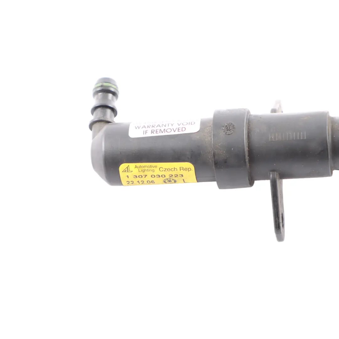 Head Light Washer Fluid Jet Left N/S Spray Nozzle to Skoda Octavia II with Part number 1Z0955965A Skoda Octavia II Head Light Washer Fluid Jet Left N/S Spray Nozzle - SKU 1Z0955965A - Part number 1Z0955965A