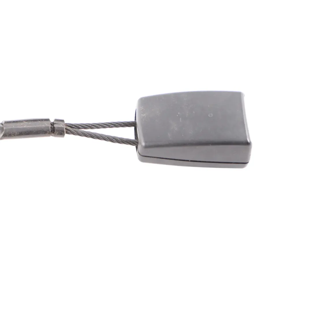 Front Seat Belt Buckle Left N/S Safety Belt Buckle to Skoda Octavia II with Part number 1Z2858471C Skoda Octavia II Front Seat Belt Buckle Left N/S Safety Belt Buckle - SKU rhd-1Z2858471C - Part number 1Z2858471C