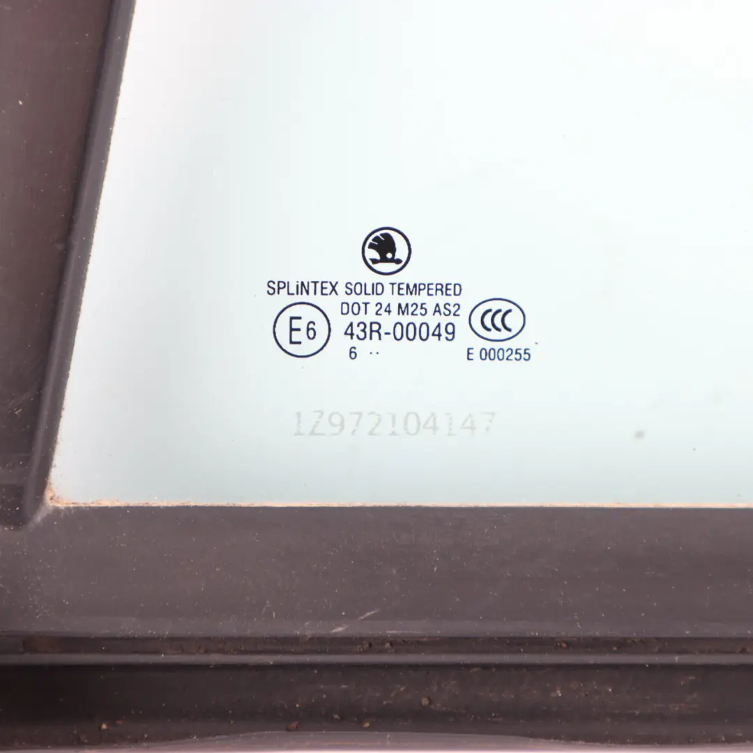 Guarnizione Lunotto Posteriore Vetro AS2 Sinistra per Skoda Octavia II con numero di parte 1Z5845209D Skoda Octavia II Guarnizione Lunotto Posteriore Vetro AS2 Sinistra - SKU 1Z5845209D - Numero di parte 1Z5845209D