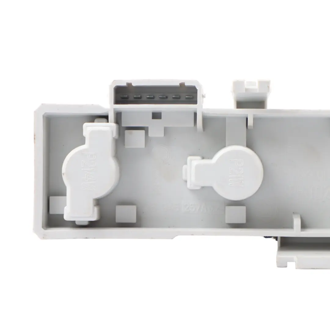 Lamp Bulb Socket Left N/S Tail Light Holder to Skoda Octavia II Rear with Part number 1Z5945257A Skoda Octavia II Rear Lamp Bulb Socket Left N/S Tail Light Holder - SKU 1Z5945257A - Part number 1Z5945257A