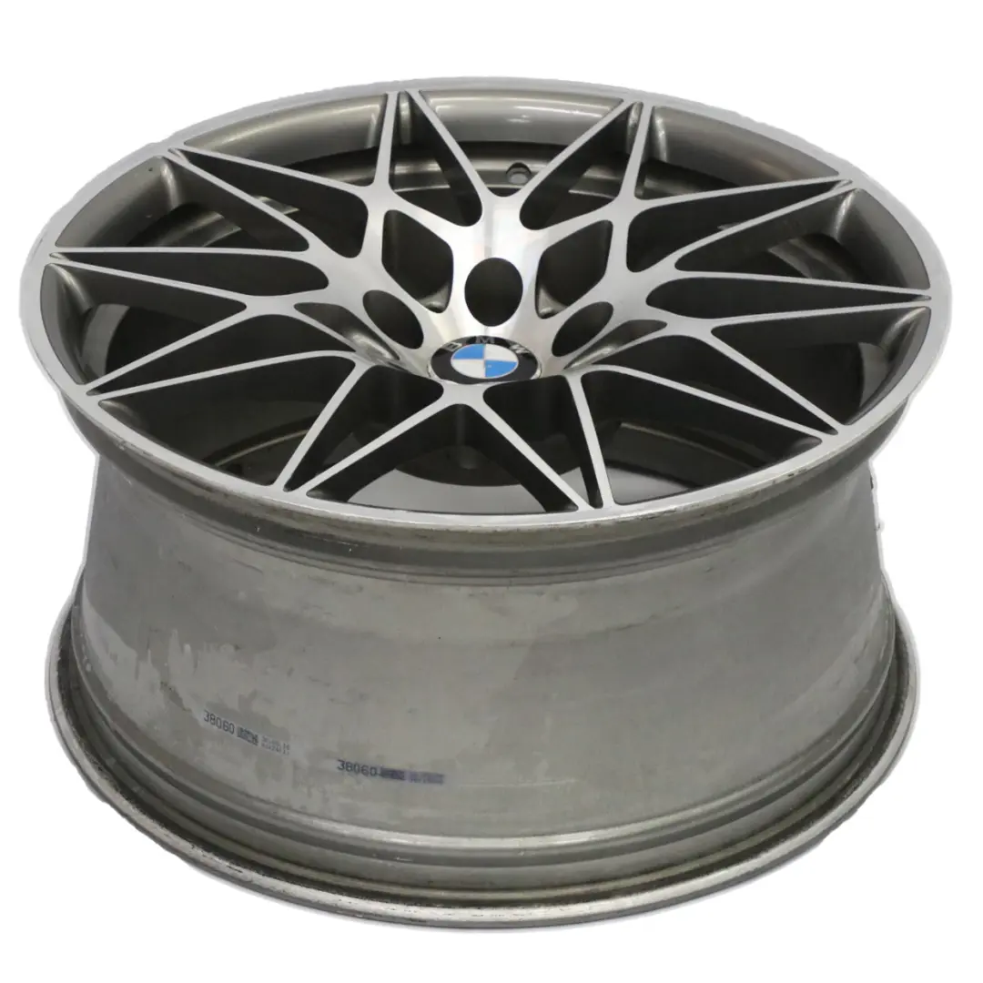 Ferric Grigio Cerchio posteriore lega 20" 10J per BMW F80 M3 con numero di parte 2287501 BMW F80 M3 Ferric Grigio Cerchio posteriore lega 20" 10J - SKU 2287501-1 - Numero di parte 2287501