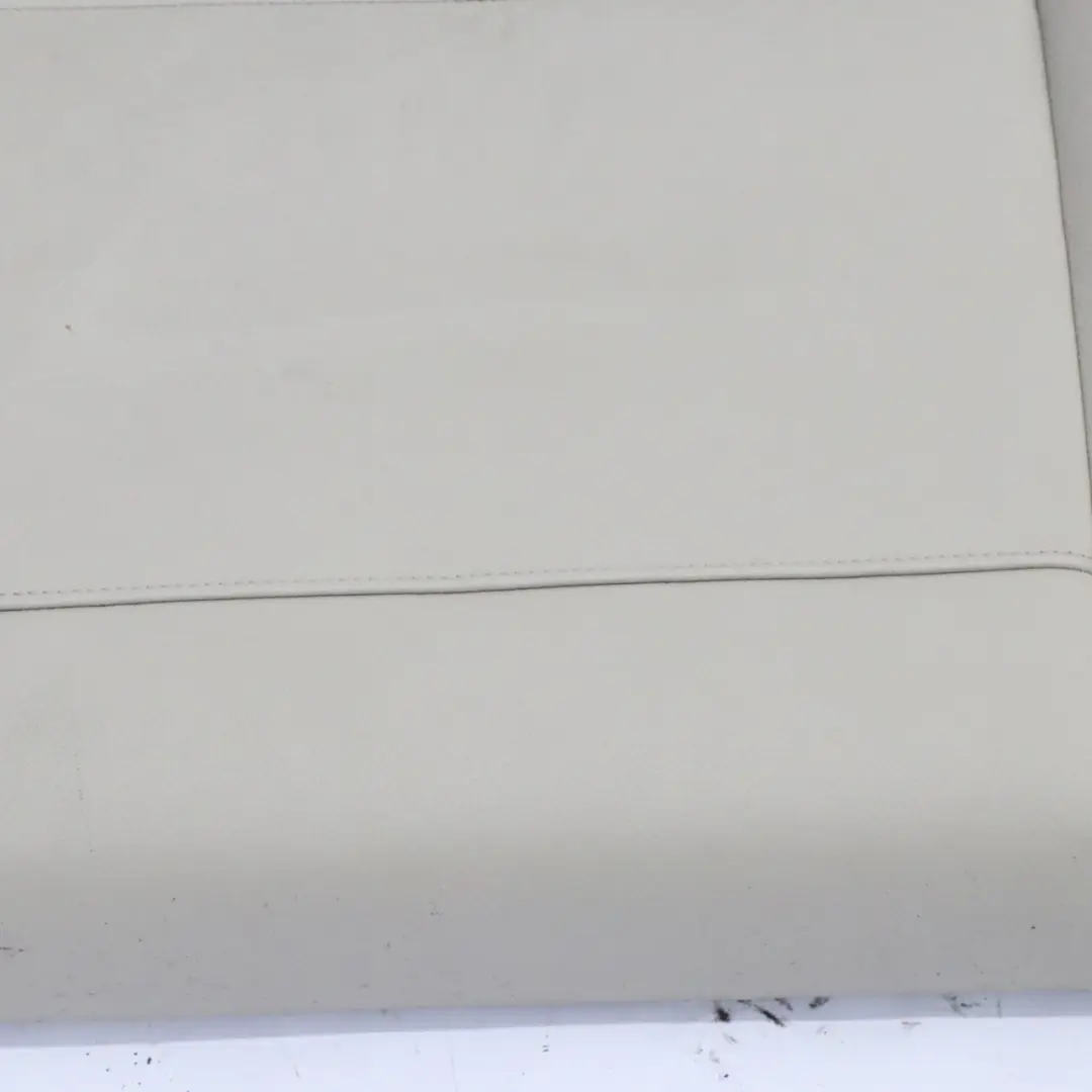 Sedile Panca Posteriore Divano Base Rivestimento Pelle Nevada Oyster per BMW X1 E84 con numero di parte 2992116 BMW X1 E84 Sedile Panca Posteriore Divano Base Rivestimento Pelle Nevada Oyster - SKU 2992116 - Numero di parte 2992116