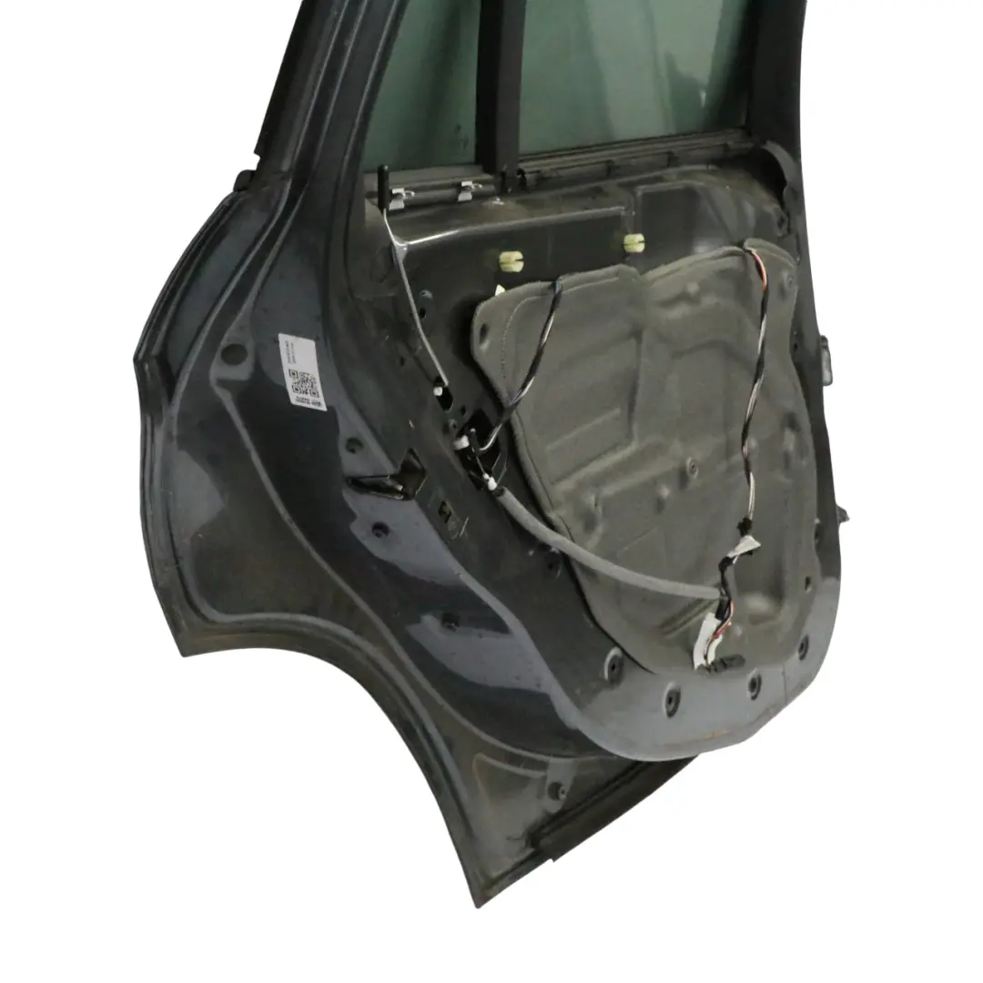 Drzwi Lewe Tylne Mineralgrau - B39 do BMW X1 E84 o numerze 2993819 BMW X1 E84 Drzwi Lewe Tylne Mineralgrau - B39 - SKU 2993819-MG - Numer Części 2993819