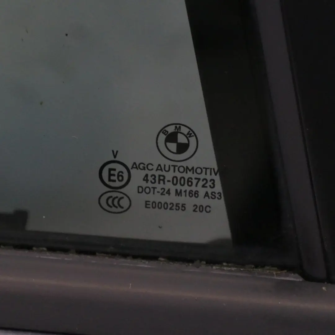 Porta posteriore destra Mineralgrau Grigio minerale metallizzato B39 per BMW X1 E84 con numero di parte 2993820 BMW X1 E84 Porta posteriore destra Mineralgrau Grigio minerale metallizzato B39 - SKU 2993820-MG - Numero di parte 2993820