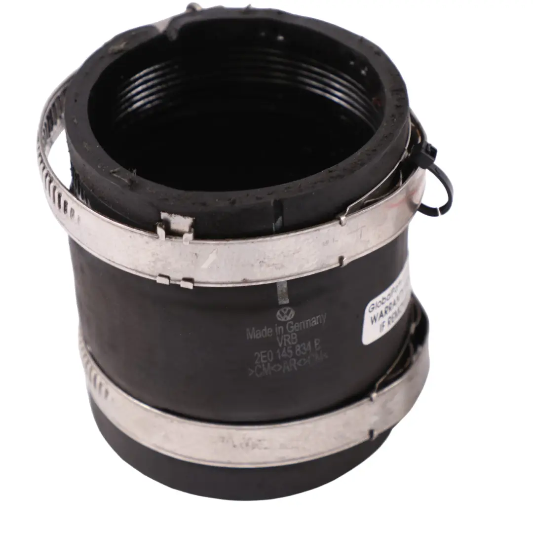 Connettore linea tubo aspirazione per VW Volkswagen Crafter Intercooler con numero di parte 2E0145834B VW Volkswagen Crafter Intercooler Connettore linea tubo aspirazione - SKU 2E0145834B - Numero di parte 2E0145834B