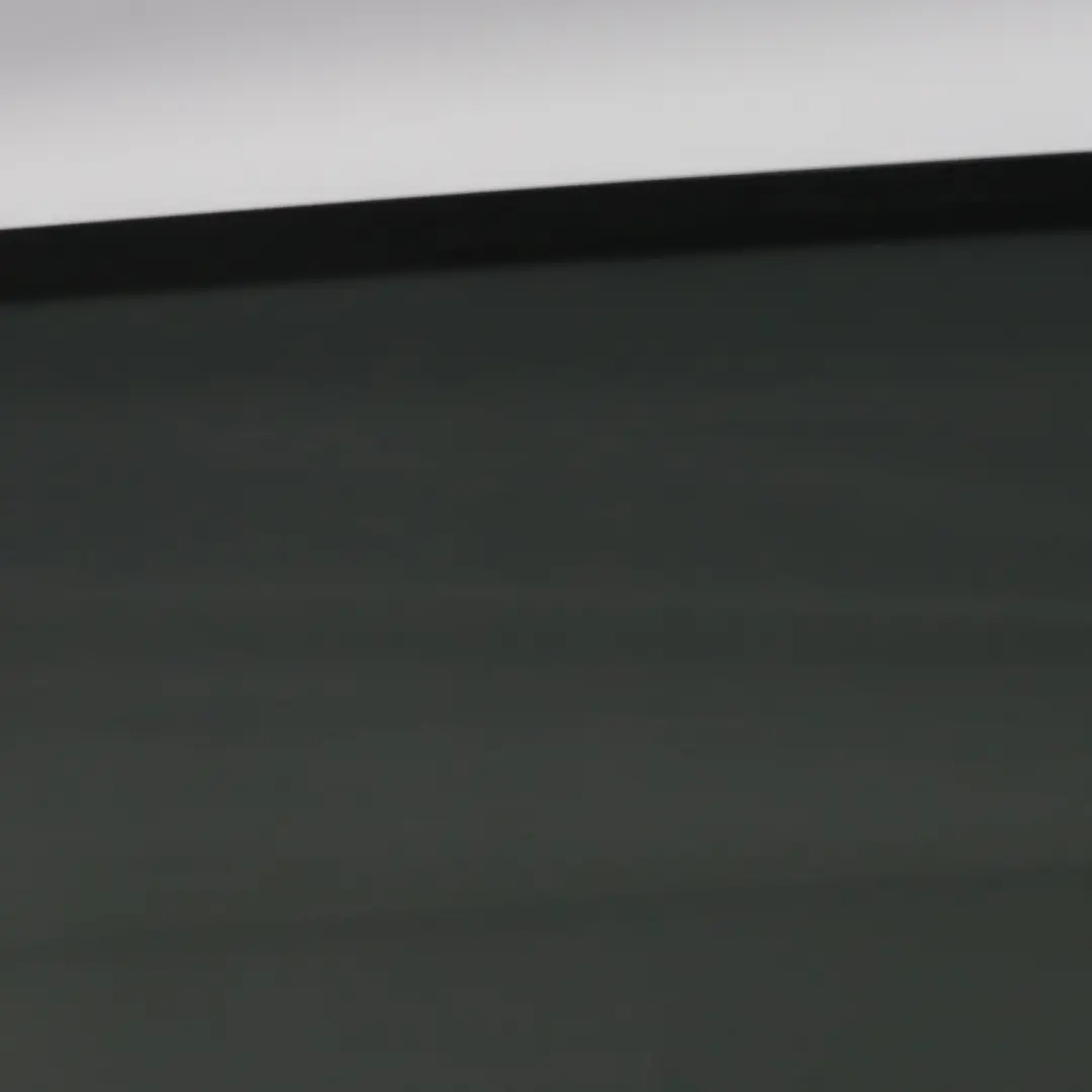 Finestrino posteriore sinistro vetro nero per VW Volkswagen Caddy Maxi con numero di parte 2K3845331H VW Volkswagen Caddy Maxi Finestrino posteriore sinistro vetro nero - SKU 2K3845331H - Numero di parte 2K3845331H