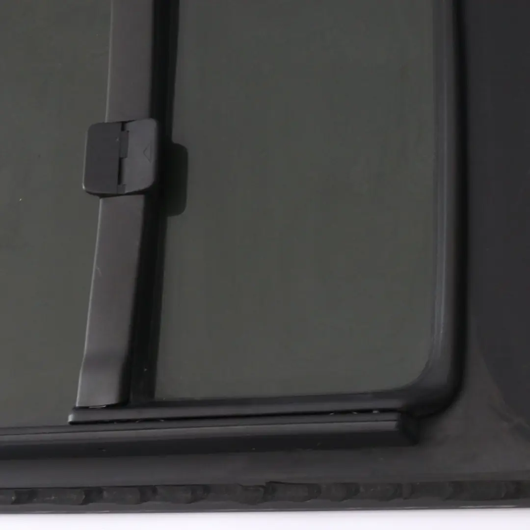 Side Window Right O/S Sliding Door Glass AS2 Tinted to VW Caddy Maxi with Part number 2K5847757G VW Caddy Maxi Side Window Right O/S Sliding Door Glass AS2 Tinted - SKU 2K5847757G - Part number 2K5847757G