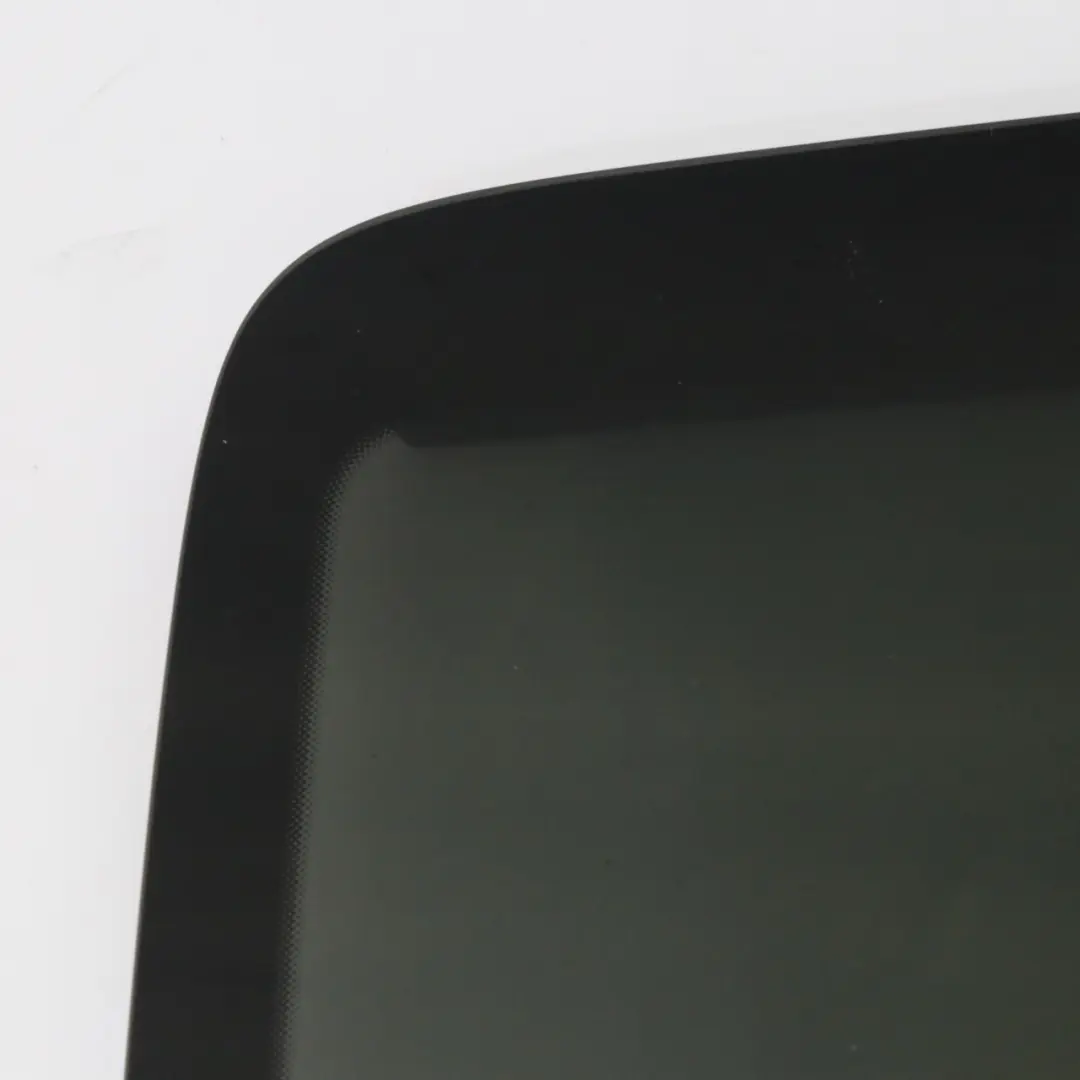 VW Caddy Maxi Ventana Lateral Derecha Puerta Corredera AS2 Tintado - SKU 2K5847757G - Número de pieza 2K5847757G