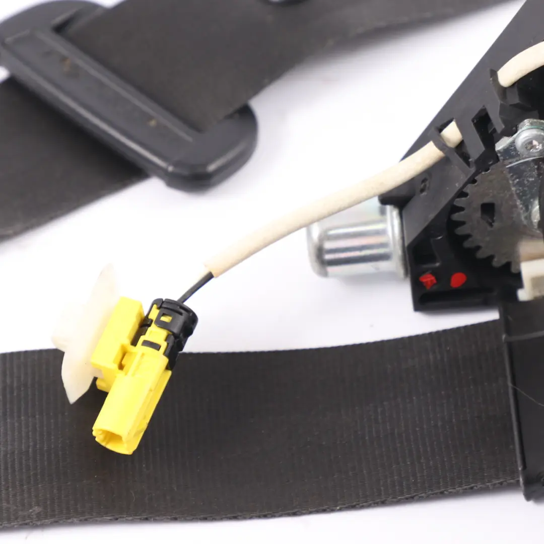 Cintura sicurezza anteriore superiore destra per Volkswagen Caddy Maxi con numero di parte 2K5857806B Volkswagen Caddy Maxi Cintura sicurezza anteriore superiore destra - SKU 2K5857806B - Numero di parte 2K5857806B