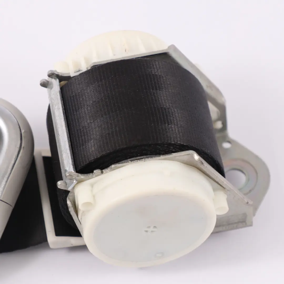 Upper Seat Belt Right O/S Centre Middle to Volkswagen Caddy Maxi with Part number 2K5857812A Volkswagen Caddy Maxi Upper Seat Belt Right O/S Centre Middle - SKU 2K5857812A - Part number 2K5857812A