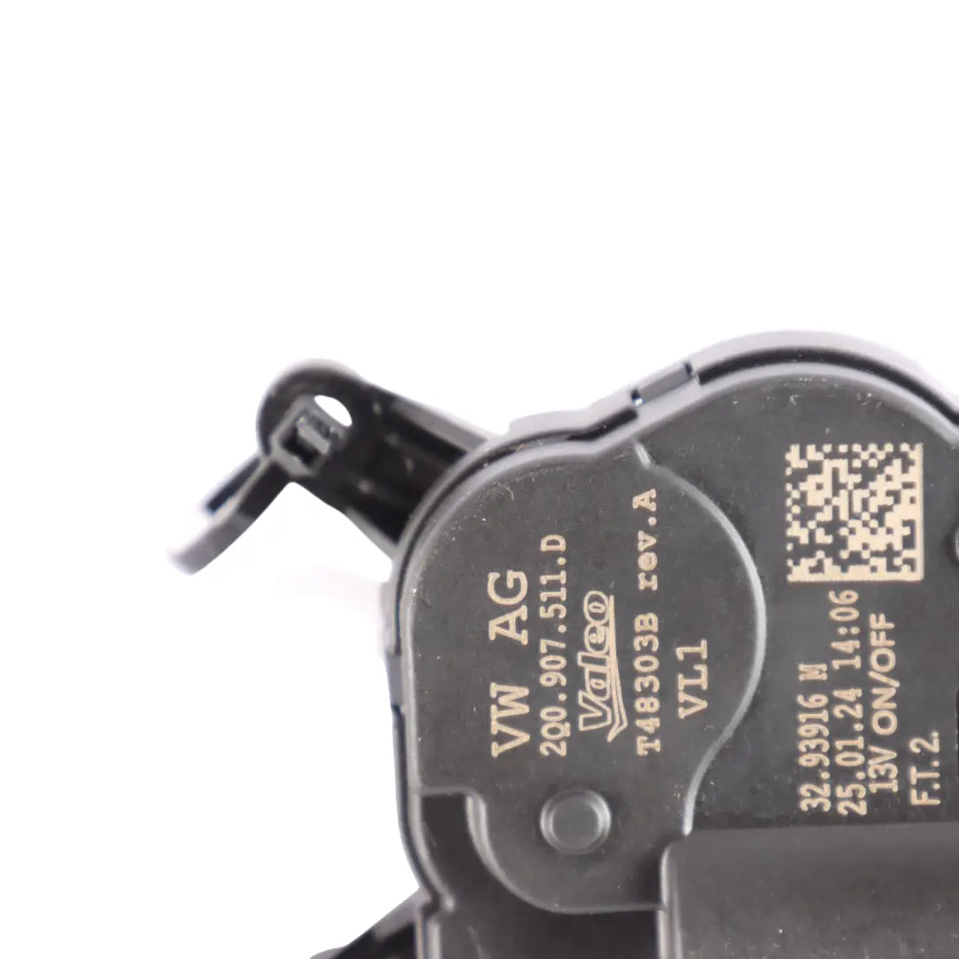 Flap Motor Actuator Heater Blower to Volkswagen Golf CD1 Air with Part number 2Q0907511D Volkswagen Golf CD1 Air Flap Motor Actuator Heater Blower - SKU 2Q0907511D - Part number 2Q0907511D