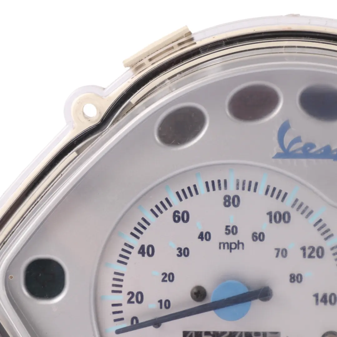 Vespa GT200 Panel de instrumentos Velocímetro Relojes - SKU 3047822 - Número de pieza 3047822