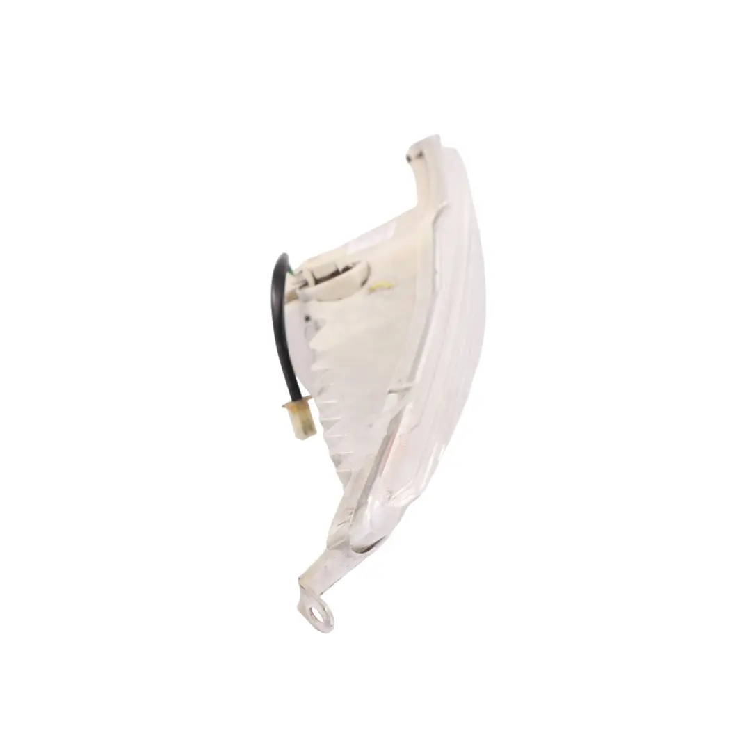 Pantheon 125 Indicatore di direzione Lampada anteriore destra per Honda con numero di parte 338682-DX Honda Pantheon 125 Indicatore di direzione Lampada anteriore destra - SKU 338682-DX - Numero di parte 338682-DX