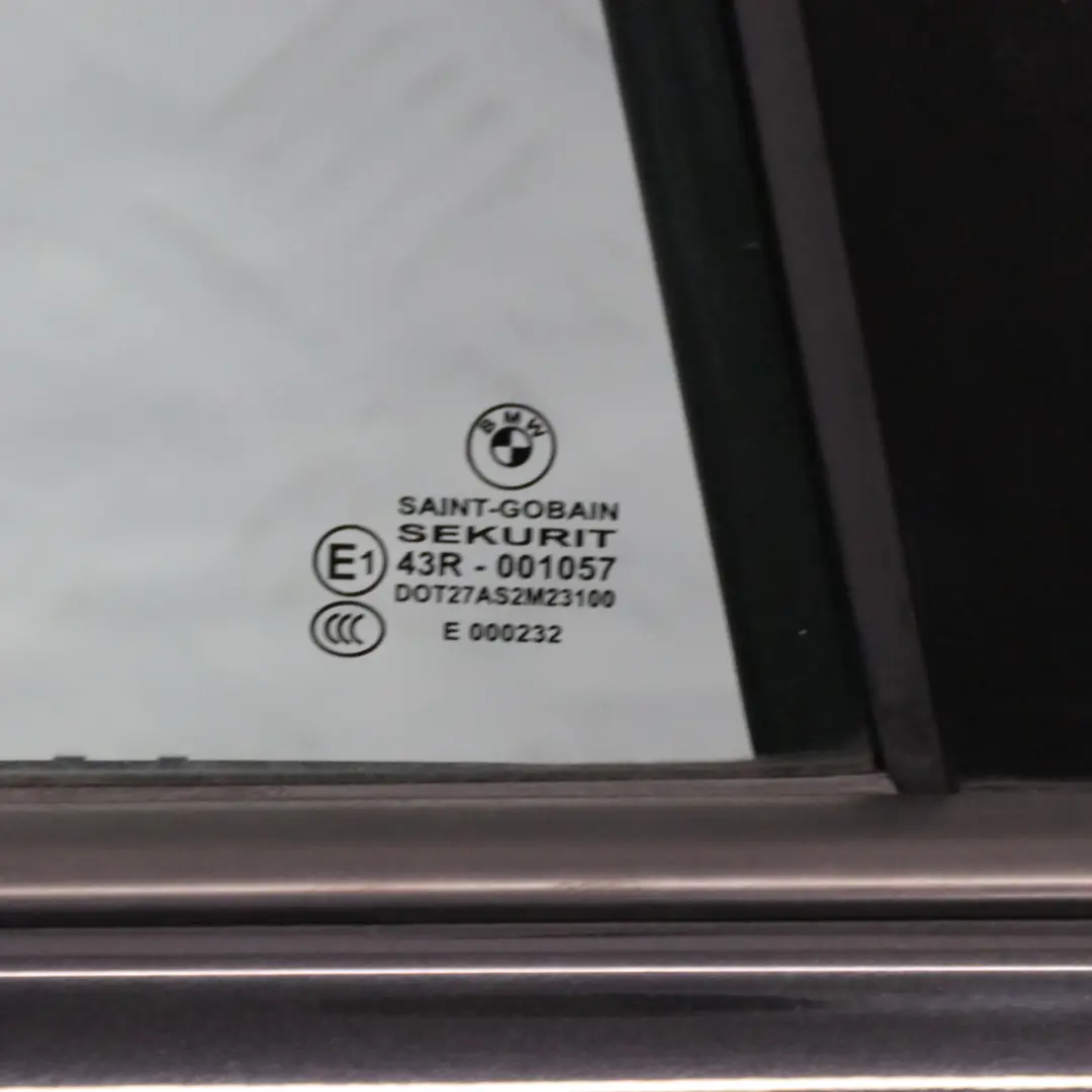 Puerta Trasera Derecha Black Sapphire Metallic - 475 para BMW X3 E83 con número de pieza 3449338 BMW X3 E83 Puerta Trasera Derecha Black Sapphire Metallic - 475 - SKU 3449338-BS - Número de pieza 3449338