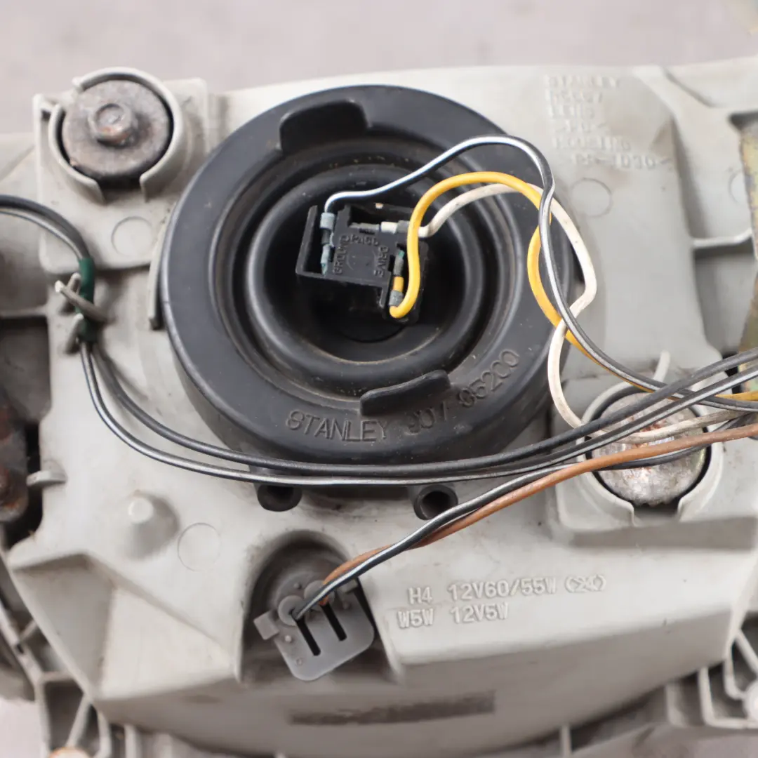 Burgman 400 AN400Y Front Lamp Headlight Indicator Repeater to Suzuki with Part number 3510014F10999 Suzuki Burgman 400 AN400Y Front Lamp Headlight Indicator Repeater - SKU 3510014F10999 - Part number 3510014F10999