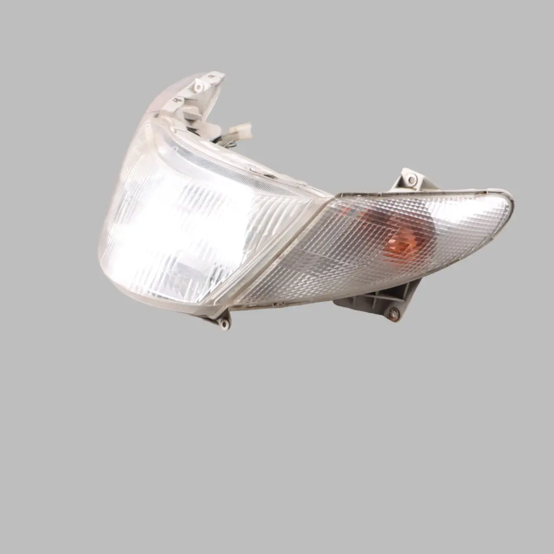 Burgman 400 AN400Y Front Lamp Headlight Indicator Repeater to Suzuki with Part number 3510014F10999 Suzuki Burgman 400 AN400Y Front Lamp Headlight Indicator Repeater - SKU 3510014F10999 - Part number 3510014F10999