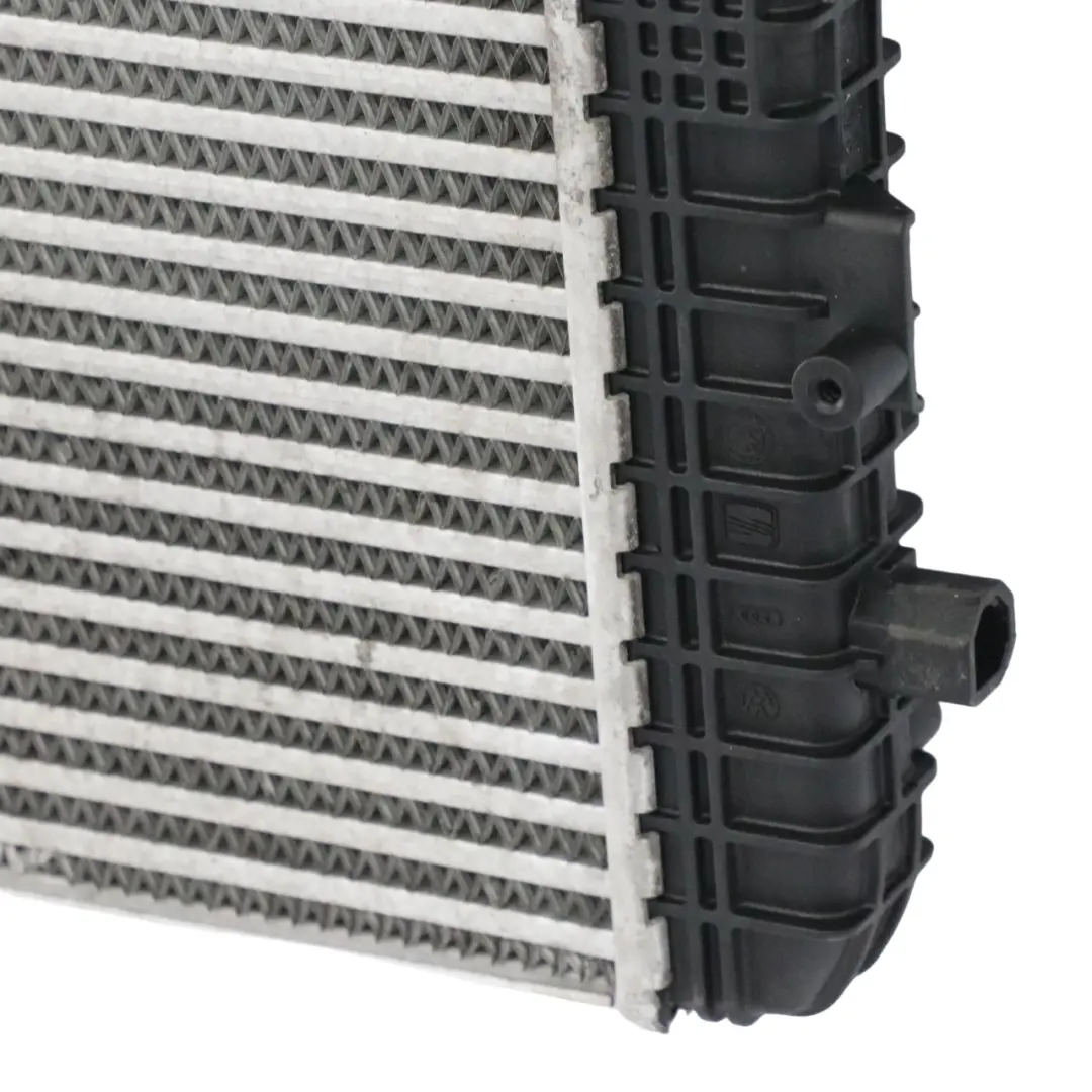 7N Radiador Intercooler Unidad de Carga de Aire para Volkswagen VW Sharan con número de pieza 3C0145805AM Volkswagen VW Sharan 7N Radiador Intercooler Unidad de Carga de Aire - SKU 3C0145805AM - Número de pieza 3C0145805AM