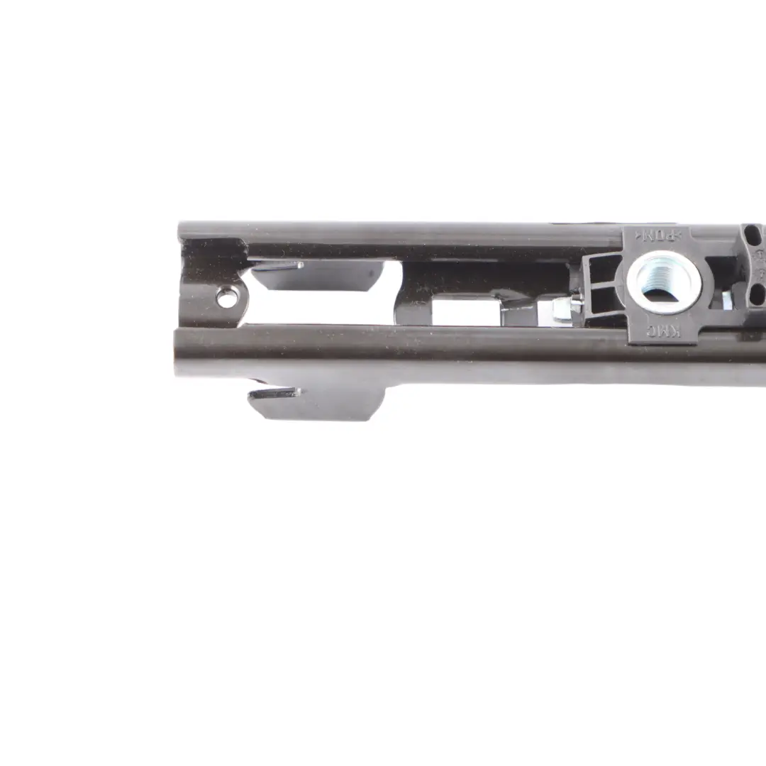 Ajustador Altura Cinturón Seguridad Delantero Derecho para Audi A1 8X con número de pieza 3C8857819 Audi A1 8X Ajustador Altura Cinturón Seguridad Delantero Derecho - SKU 3C8857819 - Número de pieza 3C8857819