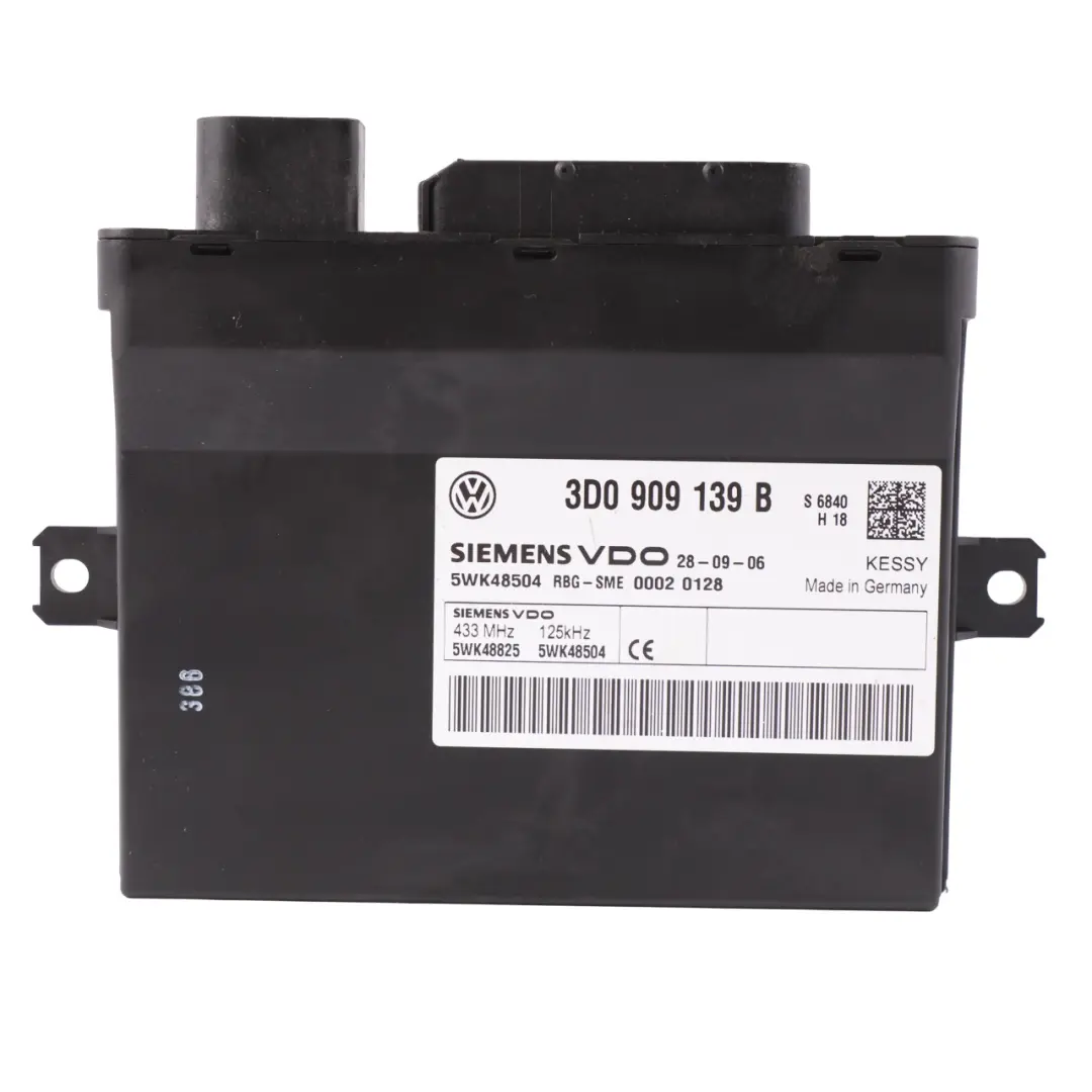 Volkswagen Touareg 7L Module d'entrée Unité contrôle Keyless Go ECU - SKU 3D0909139B - Numéro de pièce 3D0909139B
