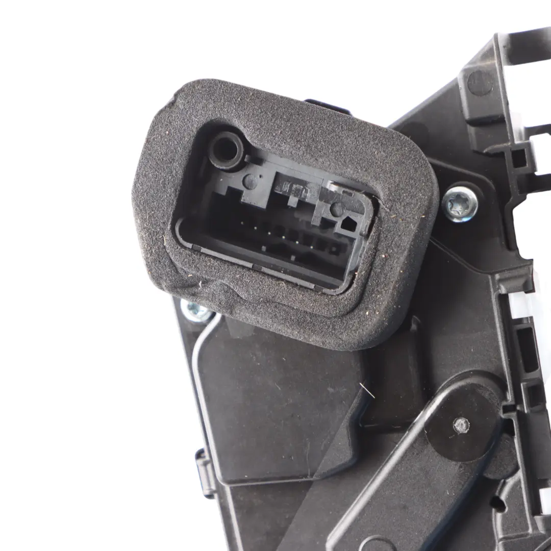 Door Left N/S Acutator Lock Mechanism to VW Volkswagen Golf CD1 Rear with Part number 3J0839015A VW Volkswagen Golf CD1 Rear Door Left N/S Acutator Lock Mechanism - SKU 3J0839015A - Part number 3J0839015A