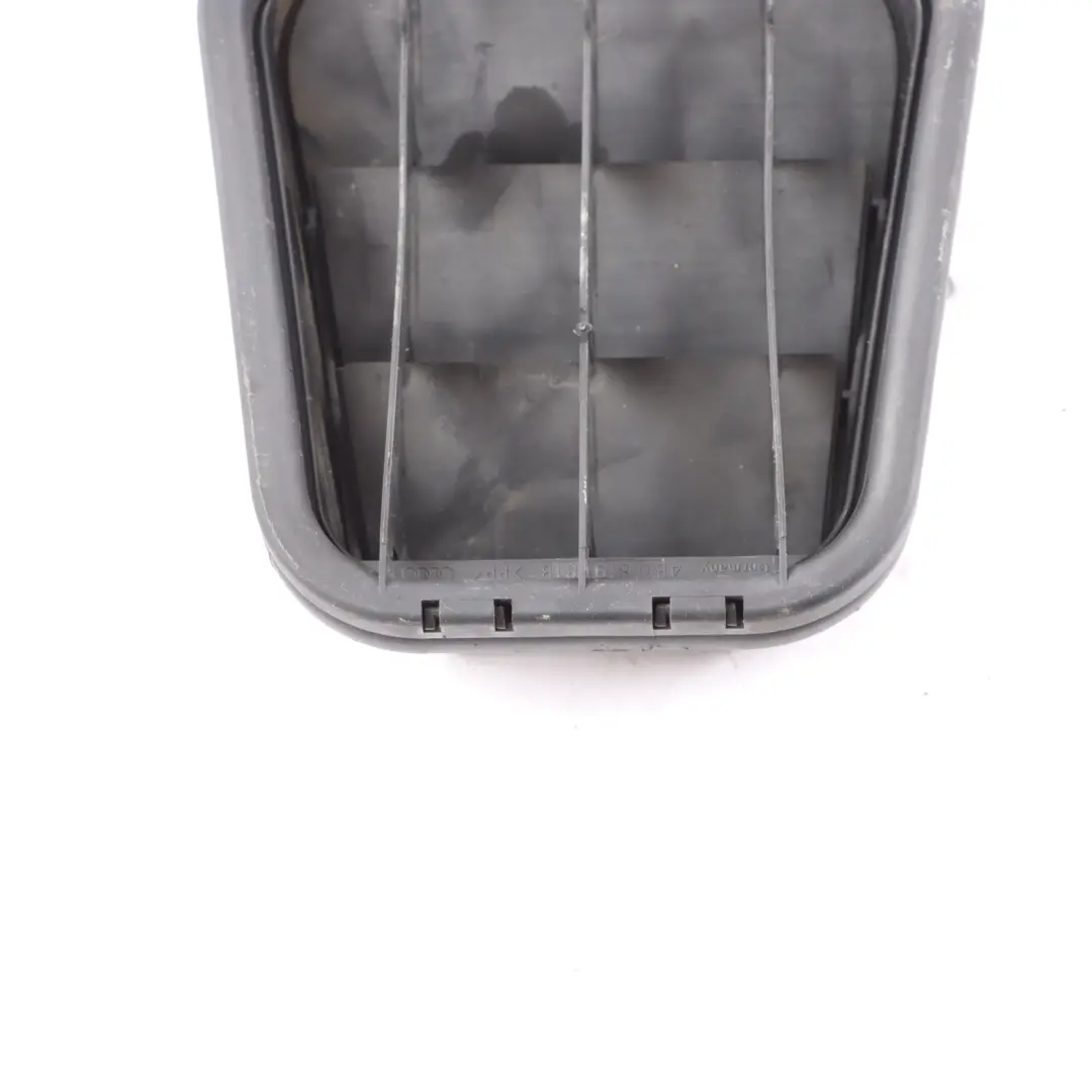 Rejilla de ventilación trasera para Audi A6 C6 con número de pieza 4B0819181B Audi A6 C6 Rejilla de ventilación trasera - SKU 4B0819181B - Número de pieza 4B0819181B