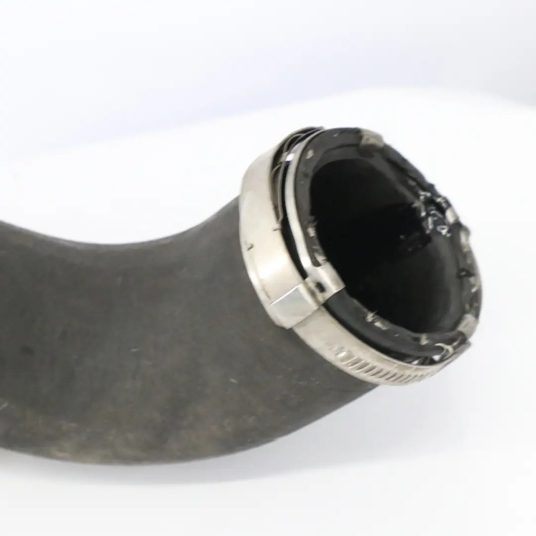 Audi A6 C6 FL Tuyau d'admission d'air d'intercooler - SKU 4f0145738AC - Numéro de pièce 4f0145738AC