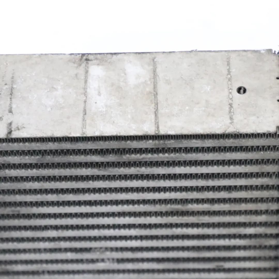 Chłodnica Powietrza Doładowania Intercooler do Audi A6 C6 FL o numerze 4F0145805AD Audi A6 C6 FL Chłodnica Powietrza Doładowania Intercooler - SKU 4F0145805AD - Numer Części 4F0145805AD