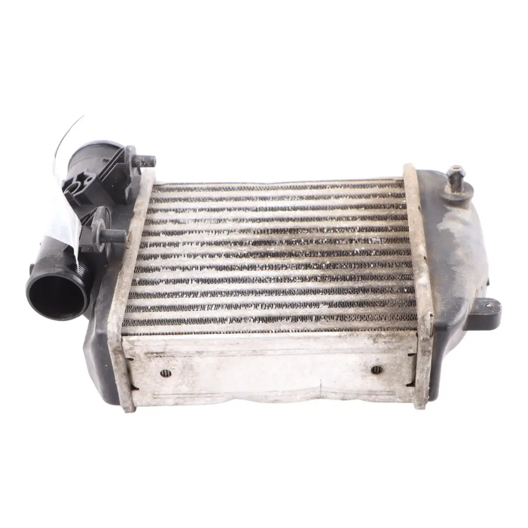 Chłodnica Intercoolera Diesel Turbo do Audi A6 C6 o numerze 4F0145805AF Audi A6 C6 Chłodnica Intercoolera Diesel Turbo - SKU 4F0145805AF - Numer Części 4F0145805AF