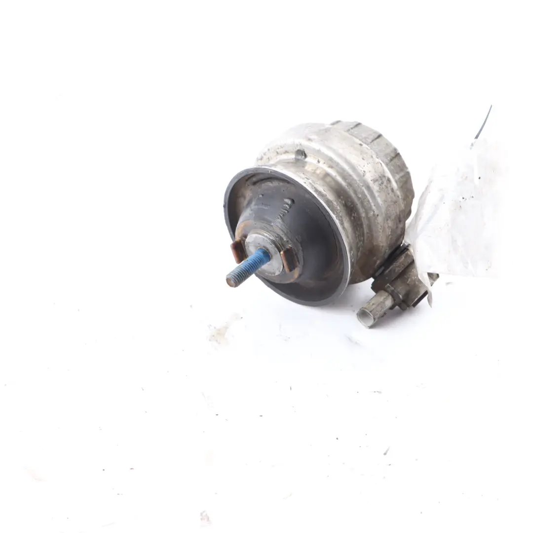 Mount Bracket Holder Support Right O/S to Audi A6 C6 FL Engine with Part number 4F0199382BN Audi A6 C6 FL Engine Mount Bracket Holder Support Right O/S - SKU 4F0199382BN - Part number 4F0199382BN