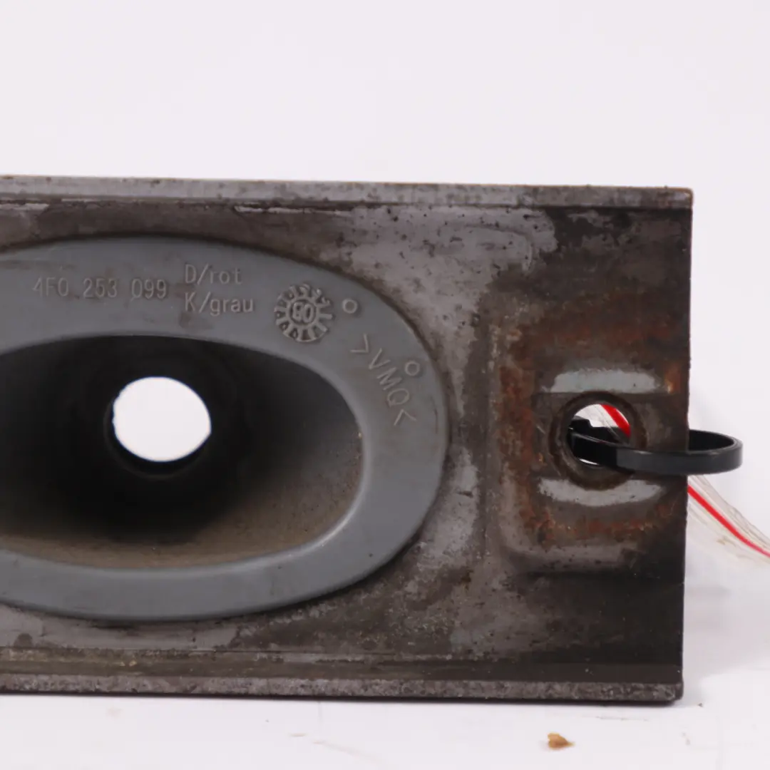 Staffa di supporto del collettore di scarico Audi A6 Supporto Diesel per con numero di parte 4F0253099D Staffa di supporto del collettore di scarico Audi A6 Supporto Diesel - SKU 4F0253099D - Numero di parte 4F0253099D