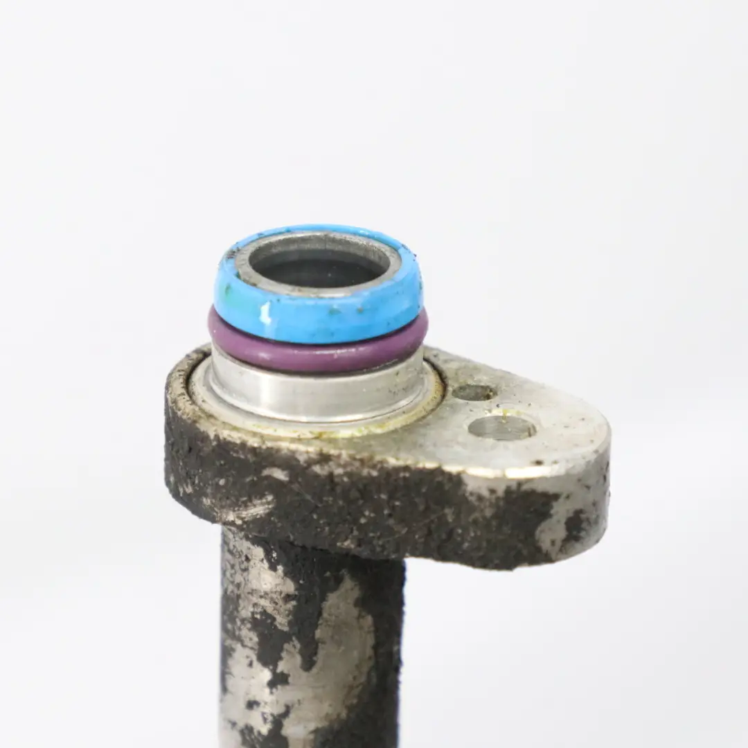 Tuyau climatisation liquide refroidissement climatisatione pour Audi A6 C6 à propos du numéro de pièce 4F0260740B Audi A6 C6 Tuyau climatisation liquide refroidissement climatisatione - SKU 4F0260740B-1 - Numéro de pièce 4F0260740B