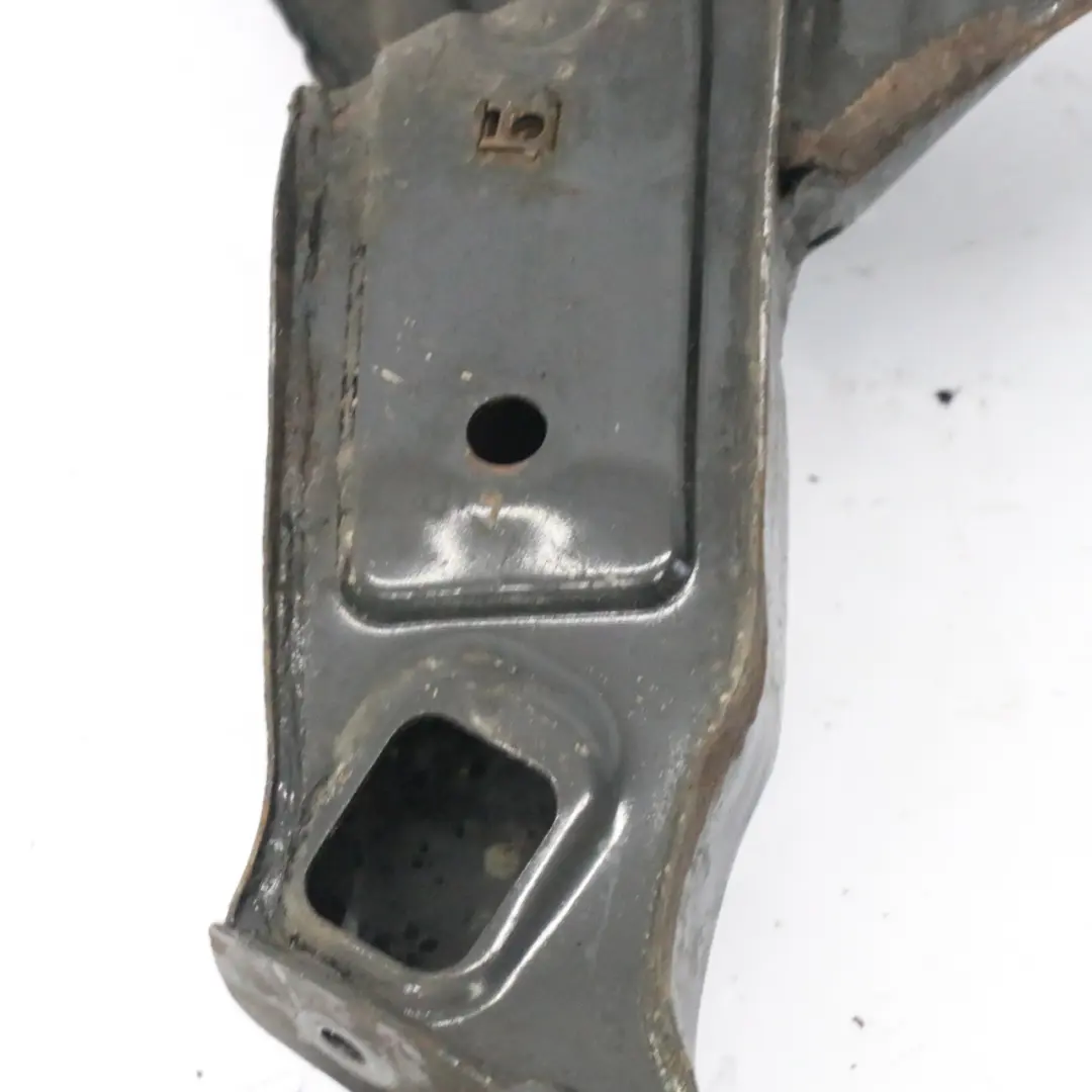  Sous-châssis d'essieu avant Audi A6 C6 Support - SKU 4F0399313AD - Numéro de pièce 4F0399313AD