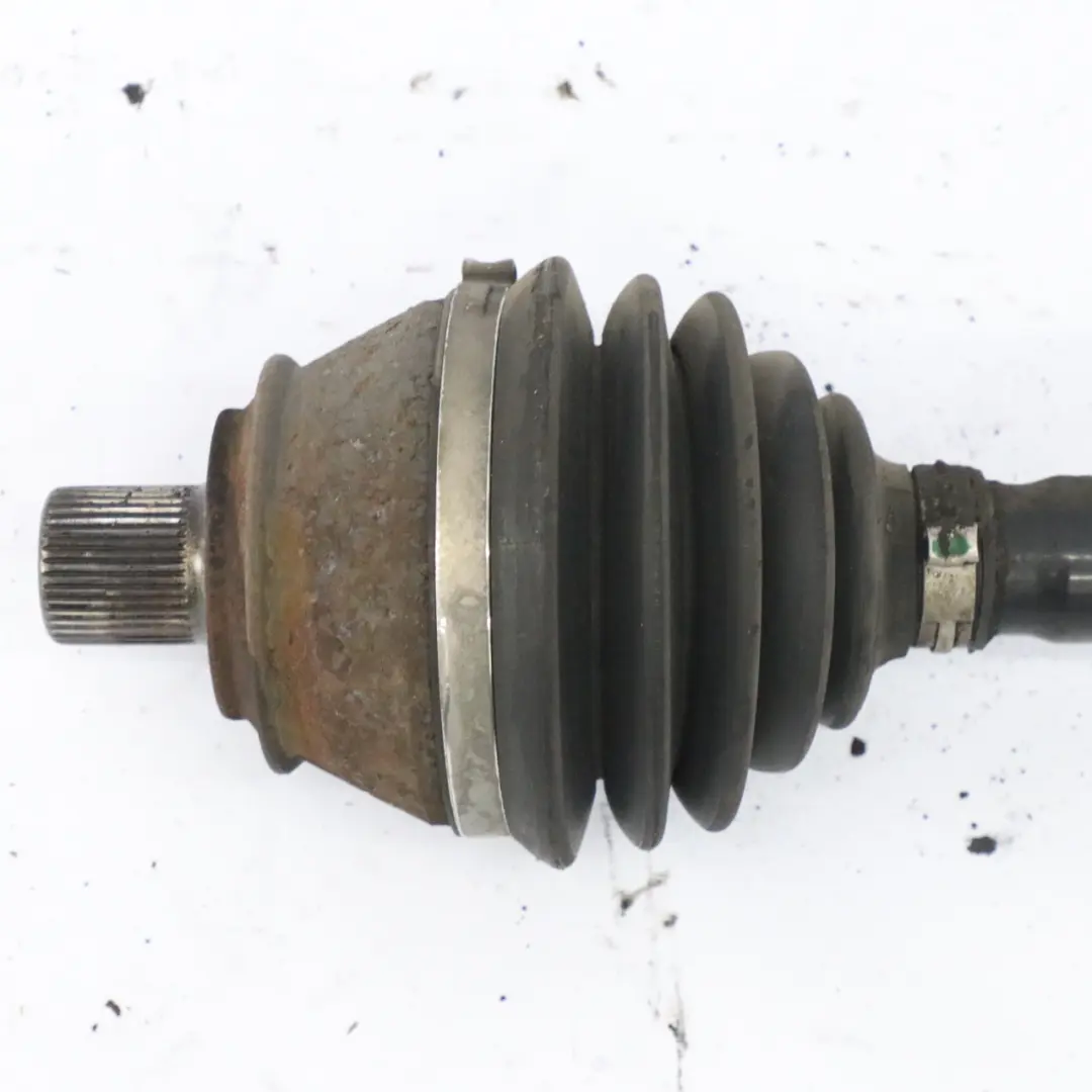 Essieu Avant Droit Arbre d'entraînementt Audi A6 C6 2.0 TDI - SKU 4F0407272N - Numéro de pièce 4F0407272N