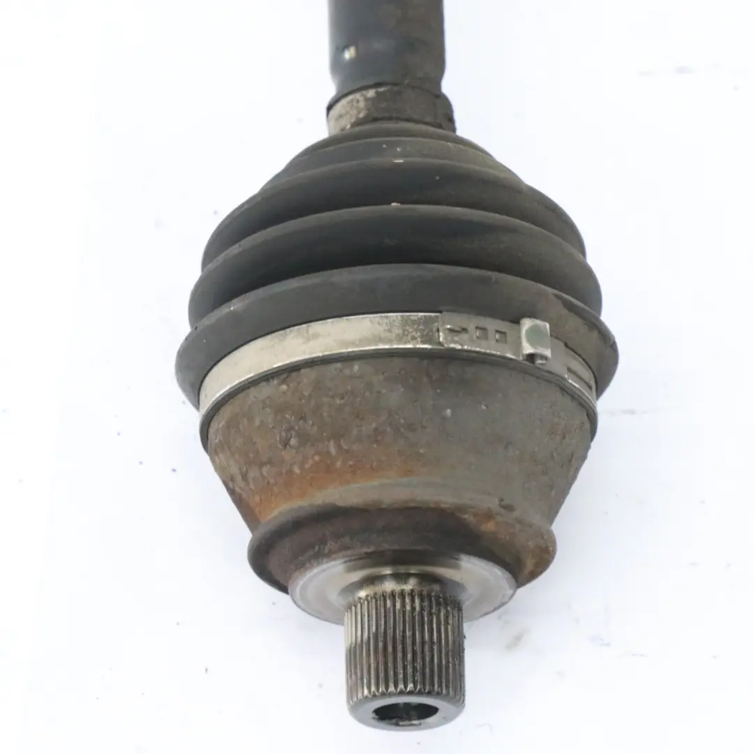 Eje delantero derecho transmisión para Audi A6 C6 2.0 TDI con número de pieza 4F0407272N Audi A6 C6 2.0 TDI Eje delantero derecho transmisión - SKU 4F0407272N - Número de pieza 4F0407272N
