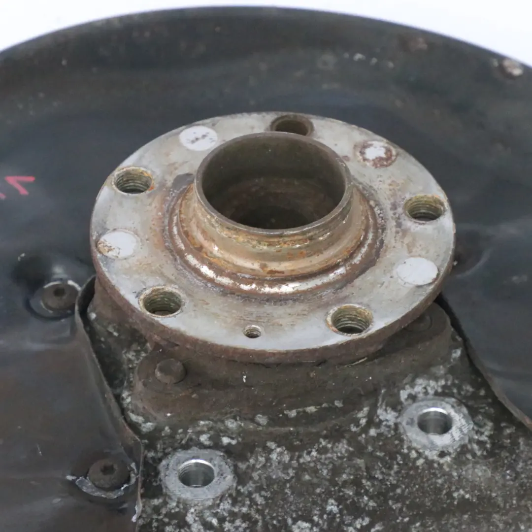 Steering Knuckle Left N/S Crossover Wheel Hub to Audi A6 C6 Rear with Part number 4F0505433H Audi A6 C6 Rear Steering Knuckle Left N/S Crossover Wheel Hub - SKU 4F0505433H - Part number 4F0505433H