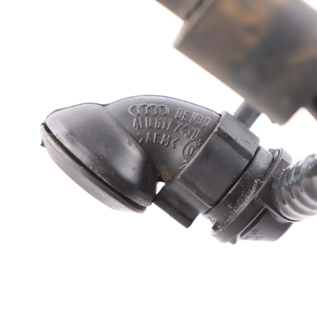 Vacuum Pipe With Non-Return Valve Brake Servo Unit to Audi A6 C6 FL with Part number 4F0611931CB Audi A6 C6 FL Vacuum Pipe With Non-Return Valve Brake Servo Unit - SKU 4F0611931CB - Part number 4F0611931CB