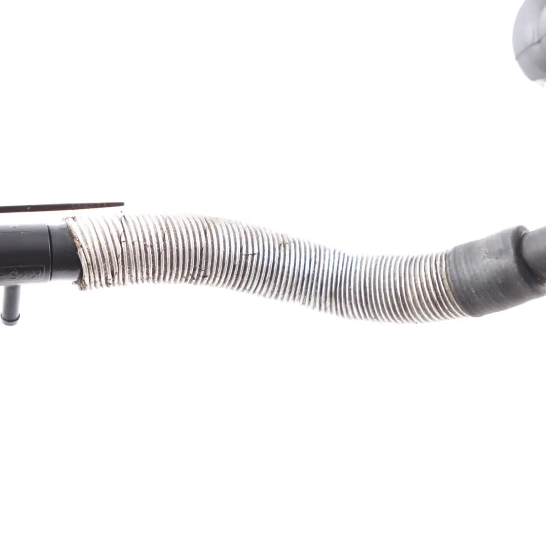 Vacuum Pipe With Non-Return Valve Brake Servo Unit to Audi A6 C6 FL with Part number 4F0611931CB Audi A6 C6 FL Vacuum Pipe With Non-Return Valve Brake Servo Unit - SKU 4F0611931CB - Part number 4F0611931CB