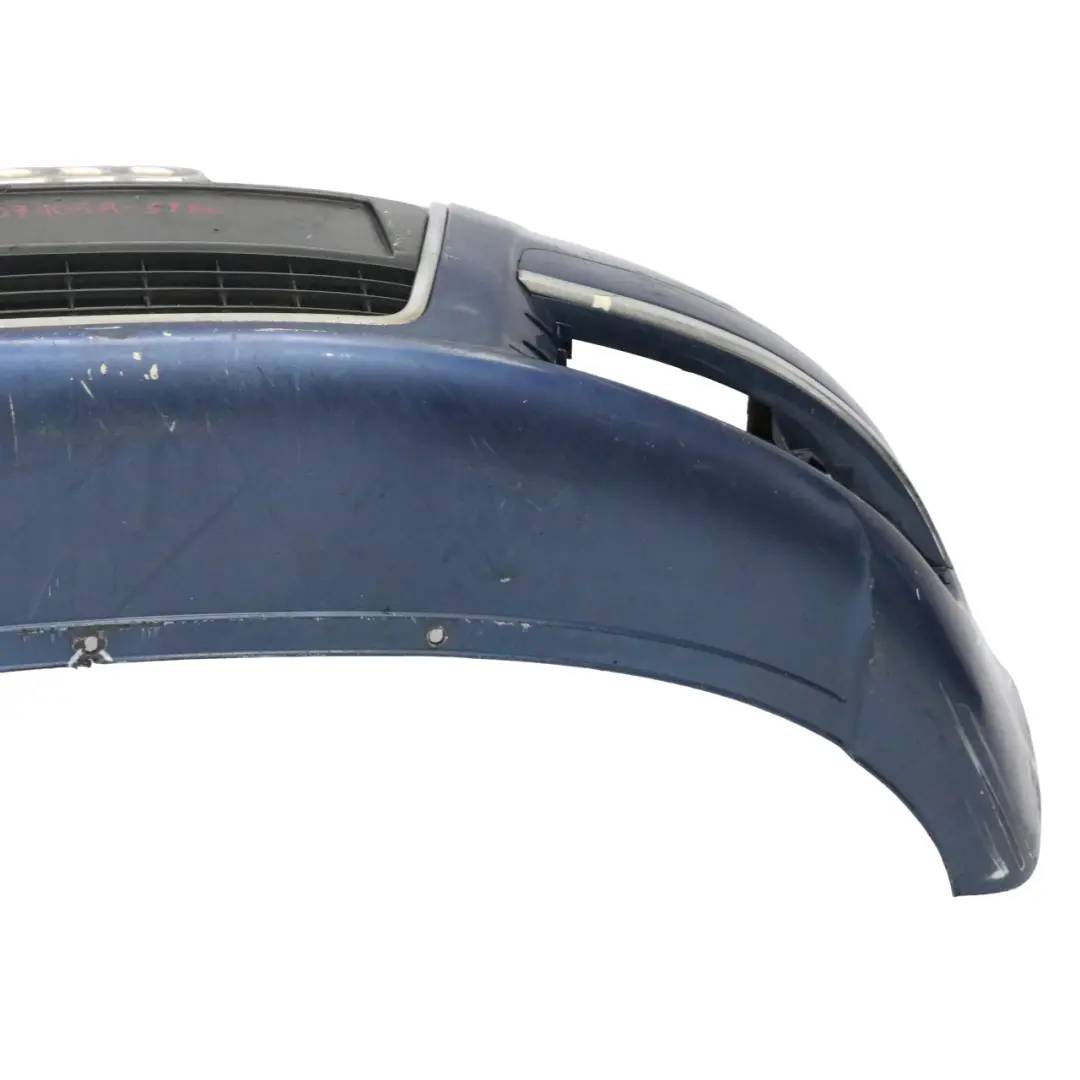 Zderzak Przedni Stratus Blue Niebieski Metalik - Z5B do Audi A6 C6 o numerze 4F0807105A Audi A6 C6 Zderzak Przedni Stratus Blue Niebieski Metalik - Z5B - SKU 4F0807105A-STBL - Numer Części 4F0807105A