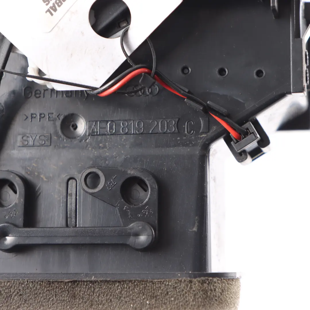 Audi A6 C6 Kratki Nawiewu Powietrza Tył Konsola Środkowa Czarny - SKU 4F0819203C - Numer Części 4F0819203C