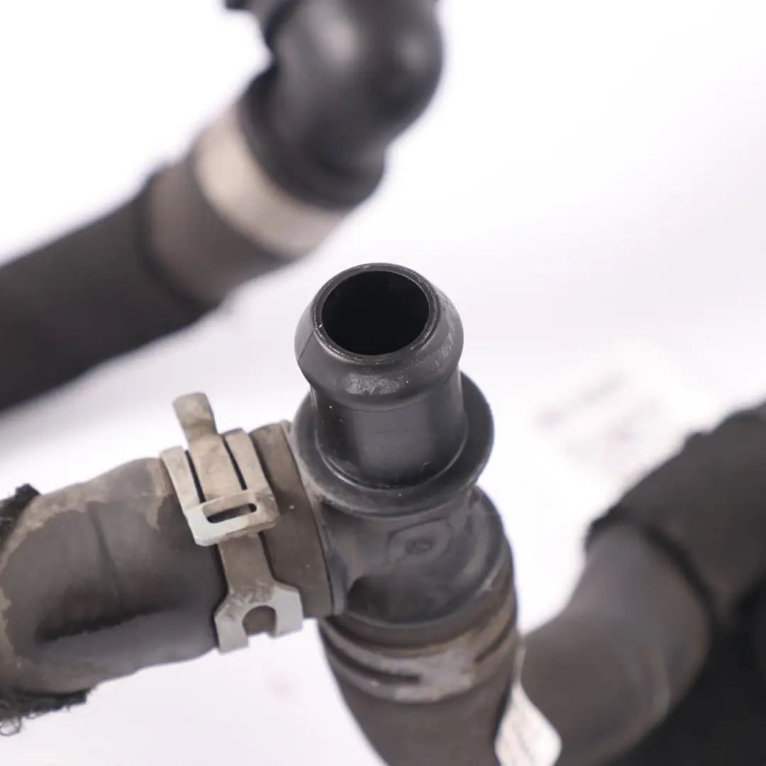 Tuyau chauffage l'eau refroidissement 4F2819371AC pour Audi A6 C6 à propos du numéro de pièce 4F0819373AF Audi A6 C6 Tuyau chauffage l'eau refroidissement 4F2819371AC - SKU 4F0819373AF - Numéro de pièce 4F0819373AF