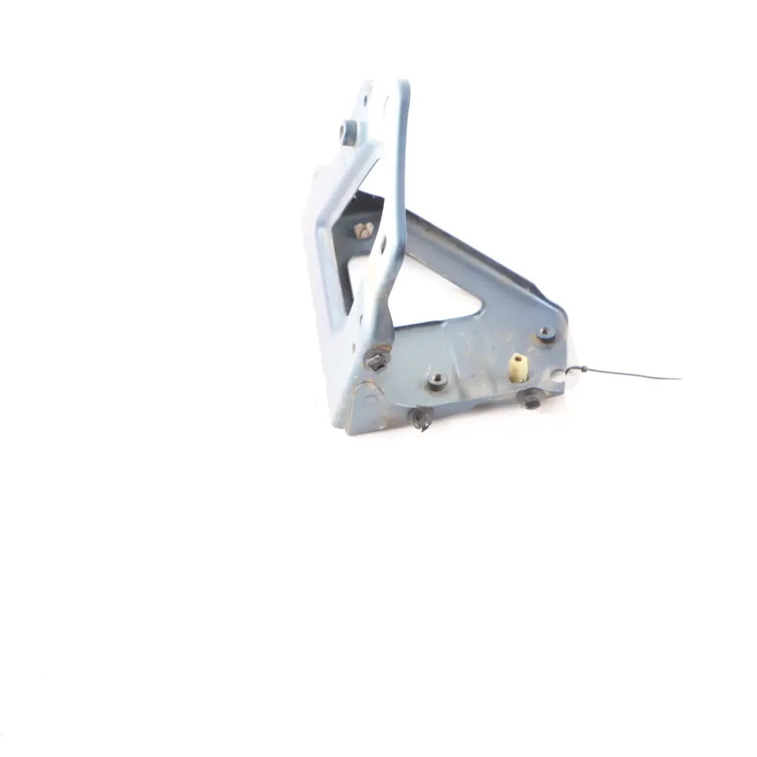 Fender Mount Front Right O/S Bracket Support Stratus Blue - Z5B to Audi A6 C6 with Part number 4F0821136A-STBL Audi A6 C6 Fender Mount Front Right O/S Bracket Support Stratus Blue - Z5B - SKU 4F0821136A-STBL - Part number 4F0821136A-STBL