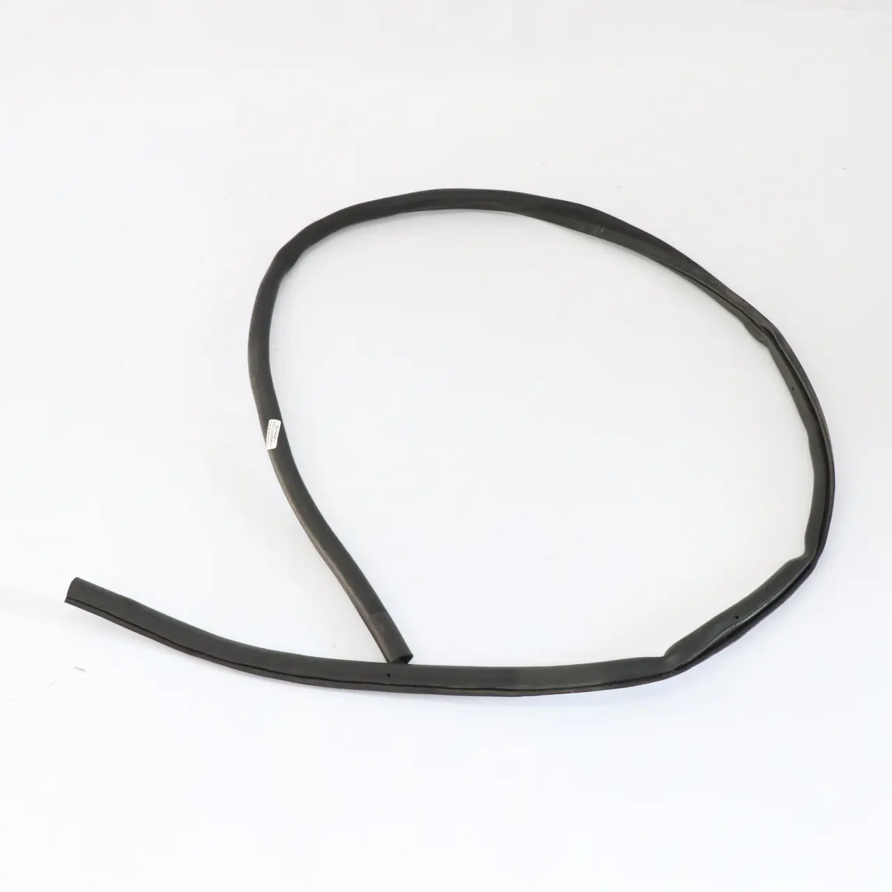 Audi A6 C6 Guarnizione bordo cofano motore Striscia gomma sigillante 4F0823731A
