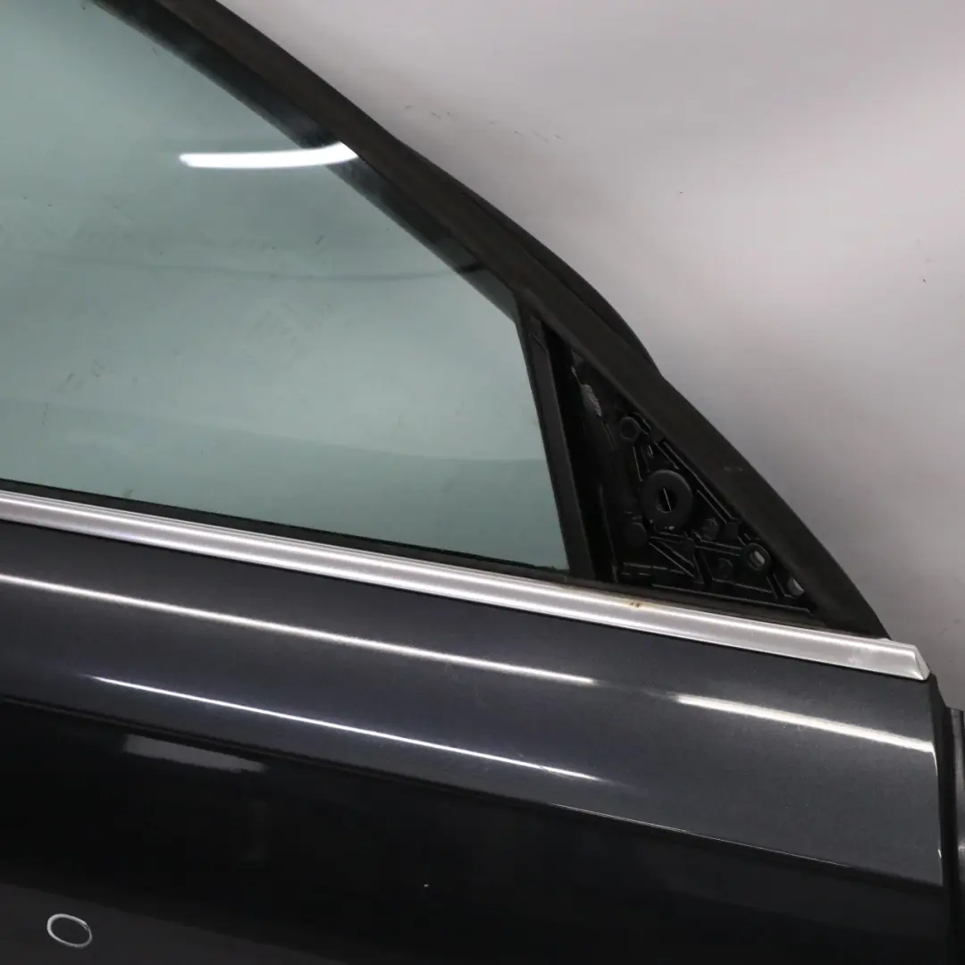 Audi A6 C6 Porta anteriore destra Oyster Grey Metallic - Z7Q - SKU 4F0831052F-OGM - Numero di parte 4F0831052F