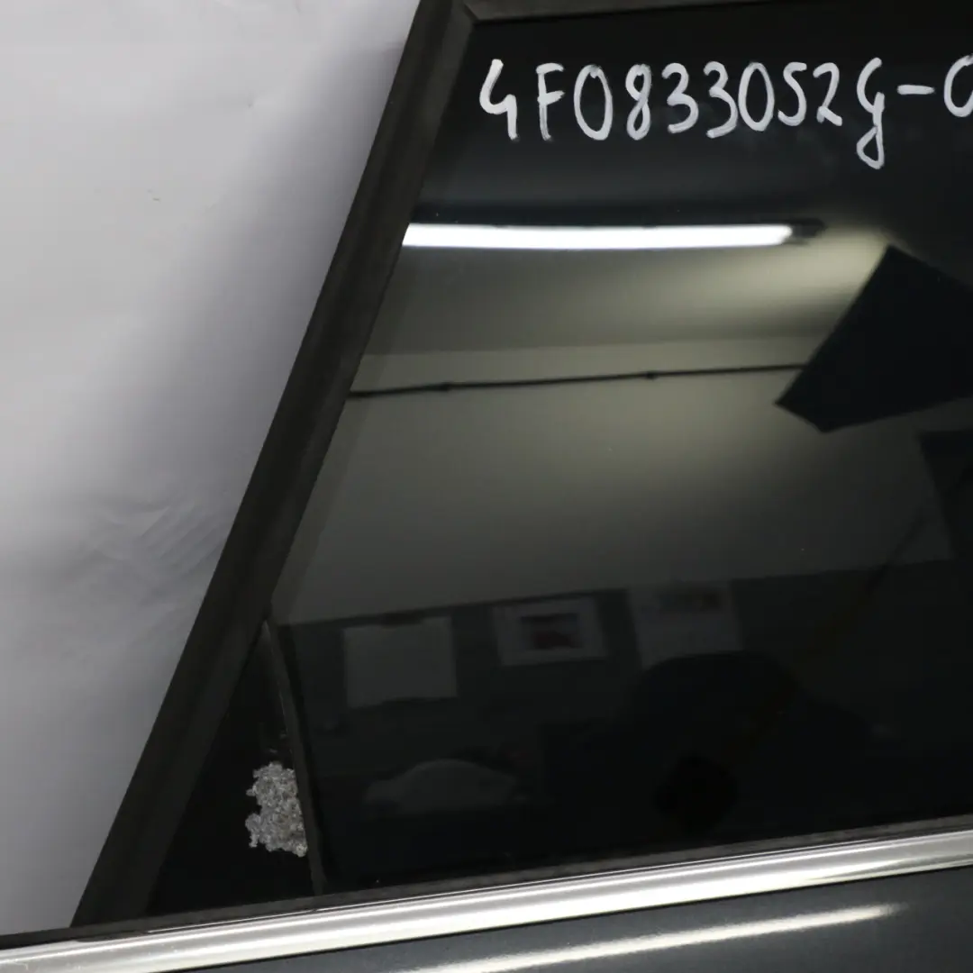 Porta posteriore Audi A6 C6 Avant destra Oyster Grey Metallic - Z7Q per con numero di parte 4F0833052G Porta posteriore Audi A6 C6 Avant destra Oyster Grey Metallic - Z7Q - SKU 4F0833052G-OGM - Numero di parte 4F0833052G