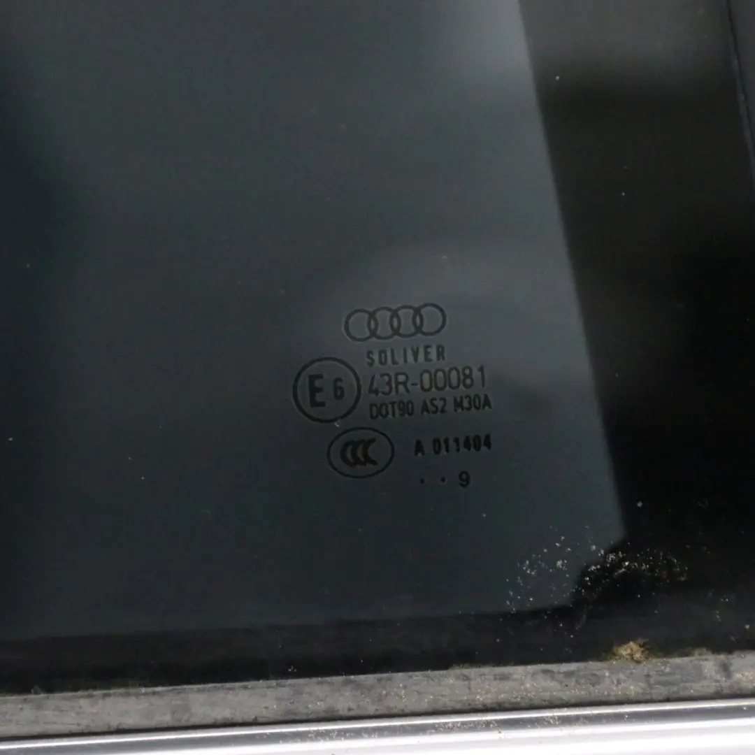  Porta posteriore Audi A6 C6 Avant destra Oyster Grey Metallic - Z7Q - SKU 4F0833052G-OGM - Numero di parte 4F0833052G
